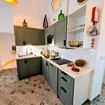 Laranja , Charming Portuguese Style For Rent Vida A Portuguesa Apartment