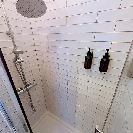 'Laranja', Charming Portuguese Style Apartment For Rent, 'Vida A Portuguesa' *