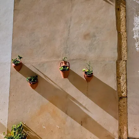アパート Laranja , Charming Portuguese Style For Rent Vida A Portuguesa ポルティマン