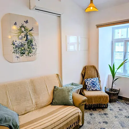 アパート Laranja , Charming Portuguese Style For Rent Vida A Portuguesa ポルティマン